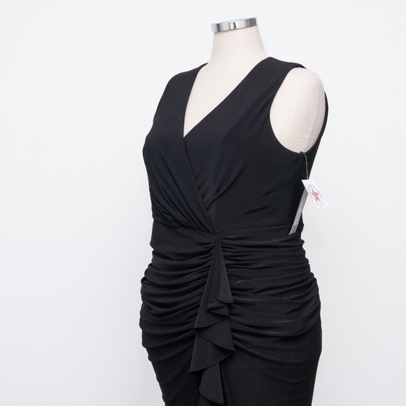 Betsy & Adam Plus Bobbi Long Ruffled V Neck Gown - Picture 11 of 13